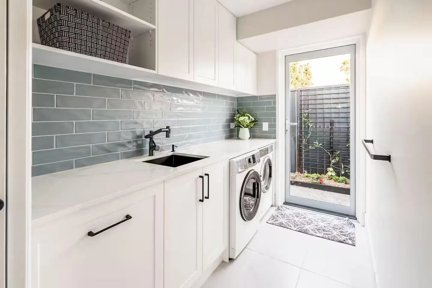 Luxury Mooloolaba Retreat With Spa & Pool Dom wakacyjny